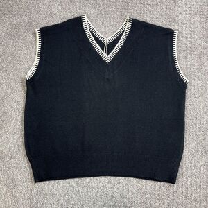 Gilli Sweater Vest Womens 1X Black V Neck Chunky Knit Sleeveless Preppy Capsule